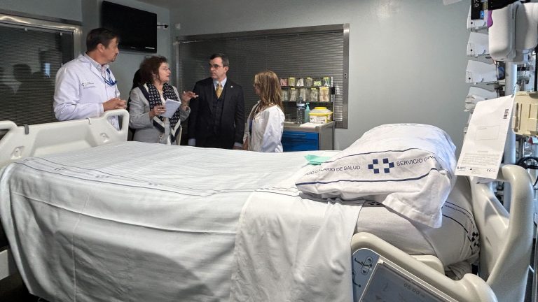 Especialistas de la NASA visitan el Hospital La Candelaria para conocer sus recursos de atención ante&nbsp;emergencias